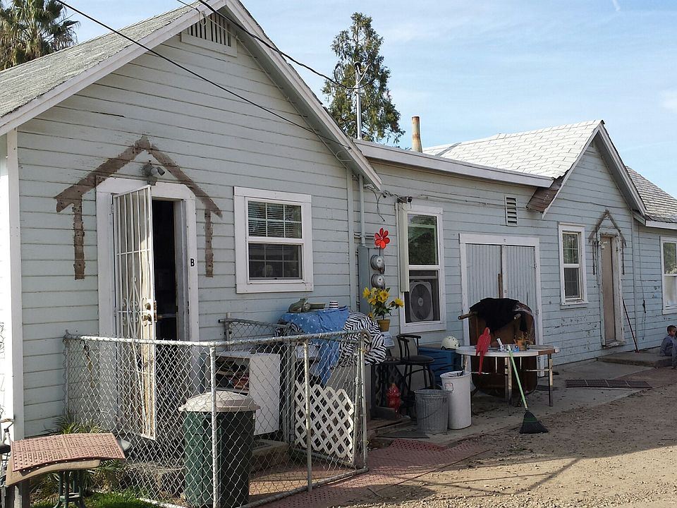 1st image of 315 Acacia St