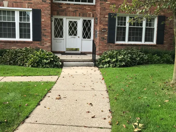 1550 Trailwood Path #1, Bloomfield Hills, MI 48301