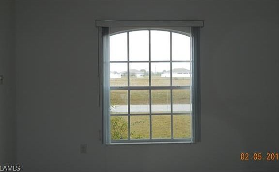 4th image of 931 NW 7th Pl