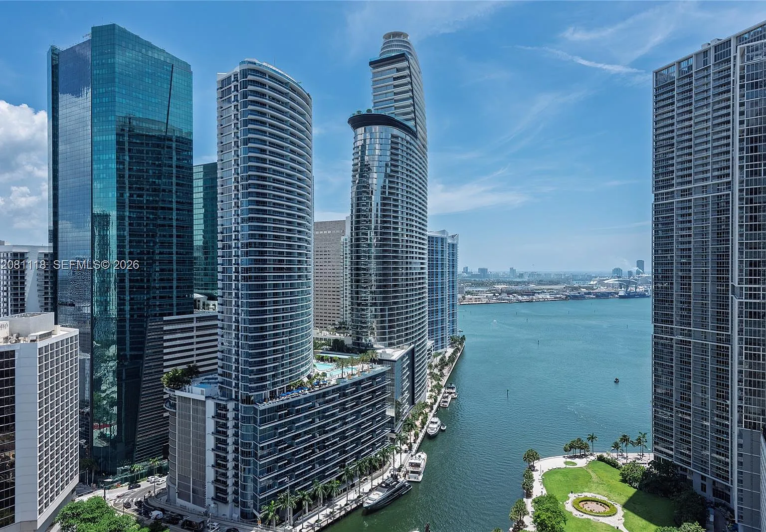 Brickell Point — Photo 2