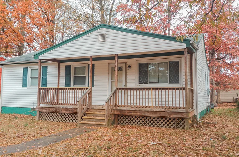 2303 Maclin Cir — Photo 1
