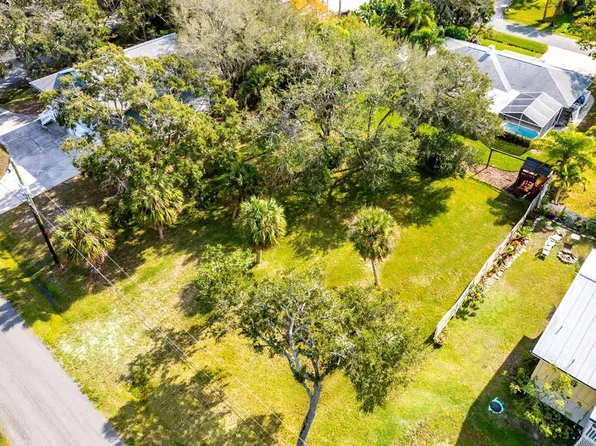 0/19 Westview Dr #2, Osprey, FL 34229