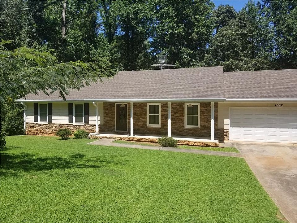 1st image of 1582 Bent River Dr