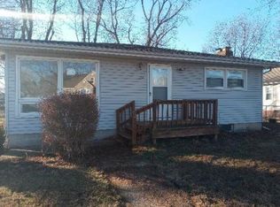 204 S Clinton St, Bunker Hill, IL 62014