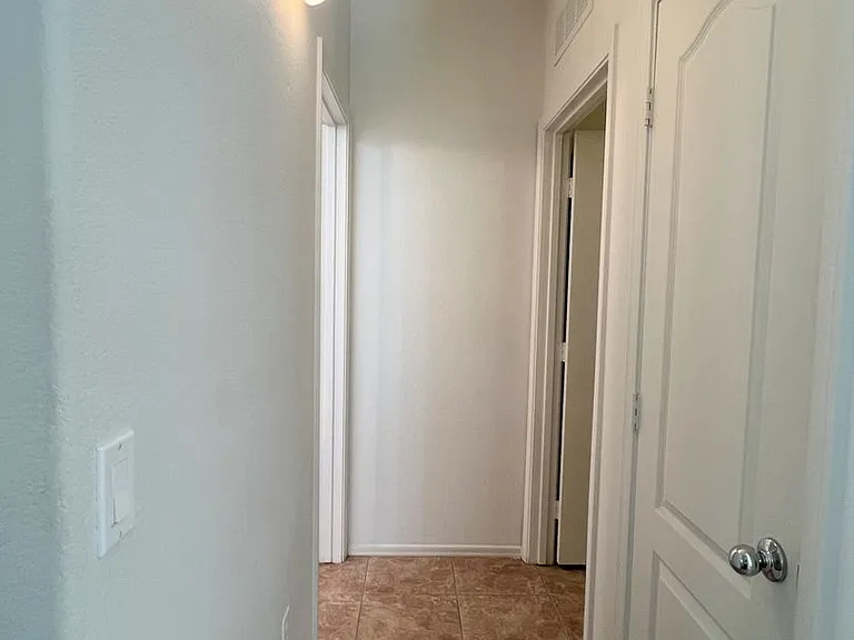 2150 W Alameda Rd #1045 — Photo 24