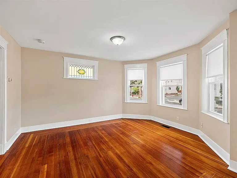 115 Sagamore Ave #1 — Photo 8