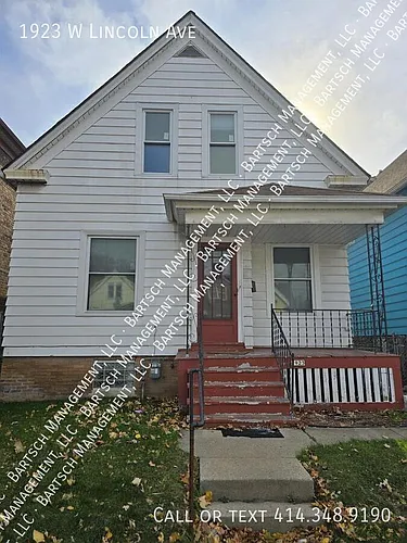 1923 W Lincoln Ave Photo 1