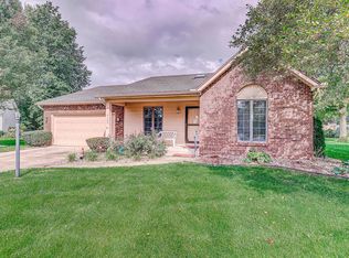 6163 Darby Ct, South Bend, IN 46614