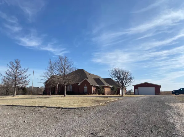 30184 Country Club Ct, Alva, OK 73717