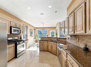 42 S Willow Point Cir, Spring, TX 77382