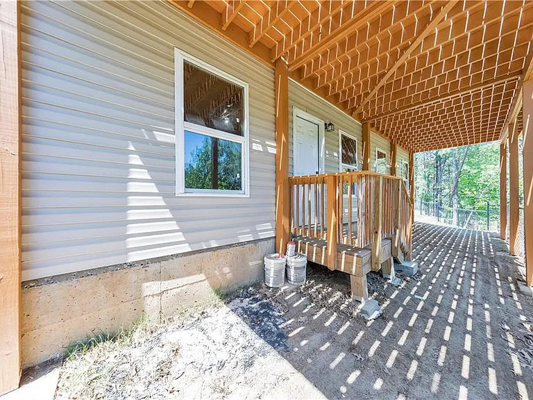 336 Nobleman Way — Photo 18