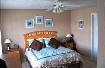 3rd image of 6239 N Steamboat Way