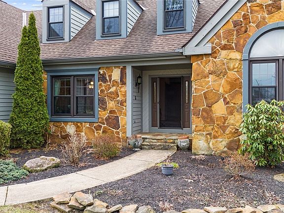 3rd image of 11275 Woodie Glen Dr