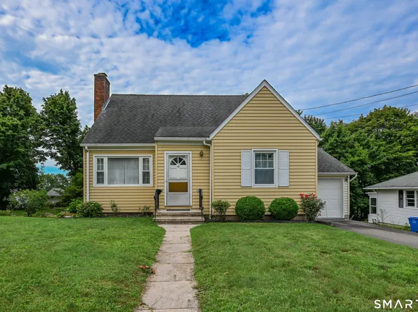 15 Brookdale Road, Meriden, CT 06450