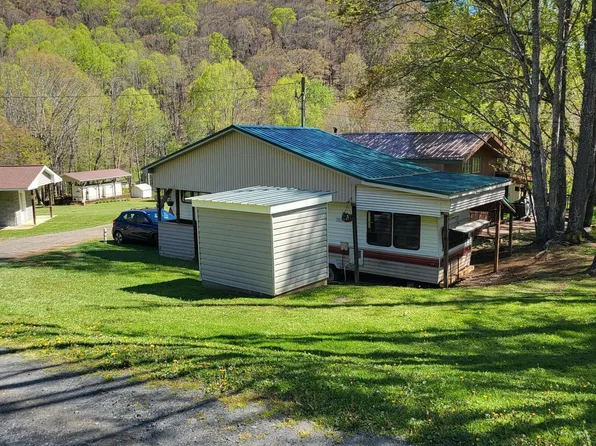 104 Black Bear Path #1, Roan Mountain, TN 37687