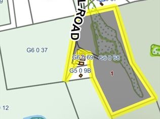 1 Mill Rd, Melrose, MA 02176