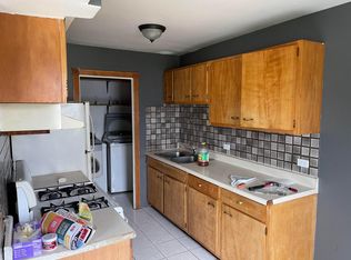171 Grissom Ln, Hoffman Estates, IL 60169