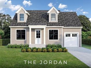 4 Ivy Hill Rd, Waterford, CT 06385