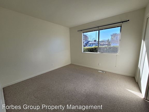 5th image of 1204 Burkette Dr