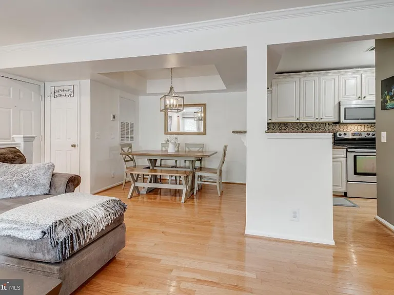 5818 Inman Park Cir #100 — Photo 6
