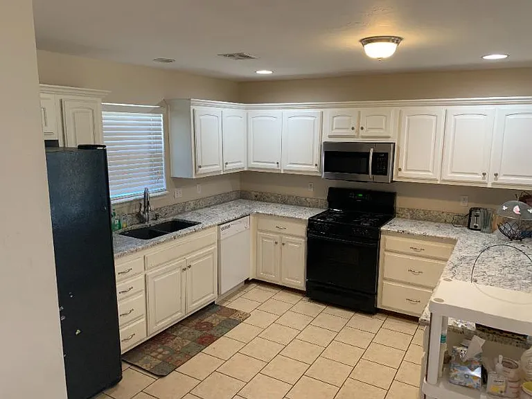 1217 E Emma Ln — Photo 6