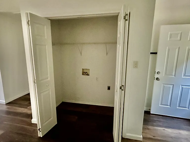 125 Evvalane Dr — Photo 12