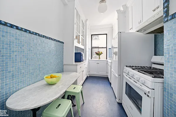 Sold by Brown Harris Stevens | media 21