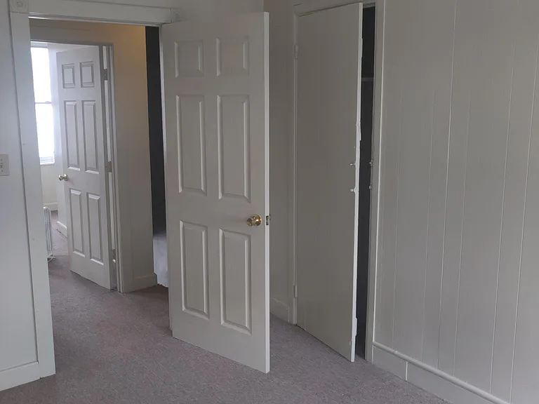 1112 Butler St #7 — Photo 13
