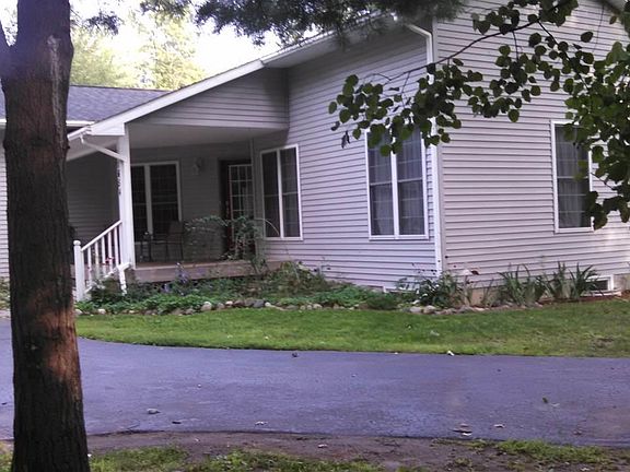 3rd image of 1654 Fawn Lake Dr