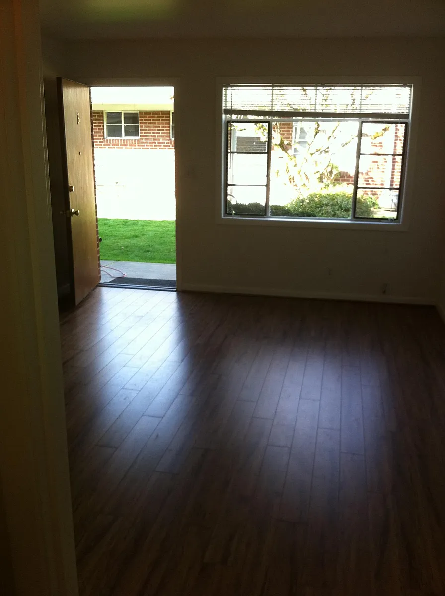 Building Photo - 1308 SE 41st Ave #B