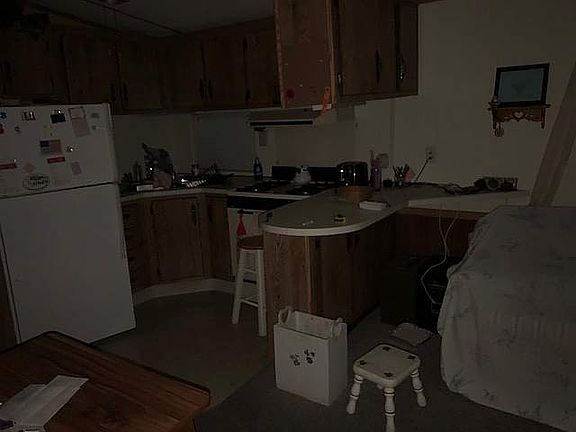 4th image of 28229 Cr 33 Lot C1