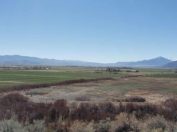 2nd image of 247 Artist View Rd #6