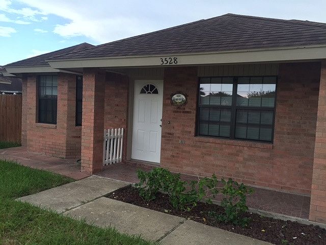 1st image of 3528 Brasilia Dr