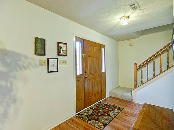 5th image of 7023 Little Redwood Dr