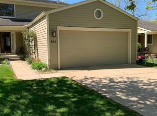 623 Woodcreek Cir, Saline, MI 48176