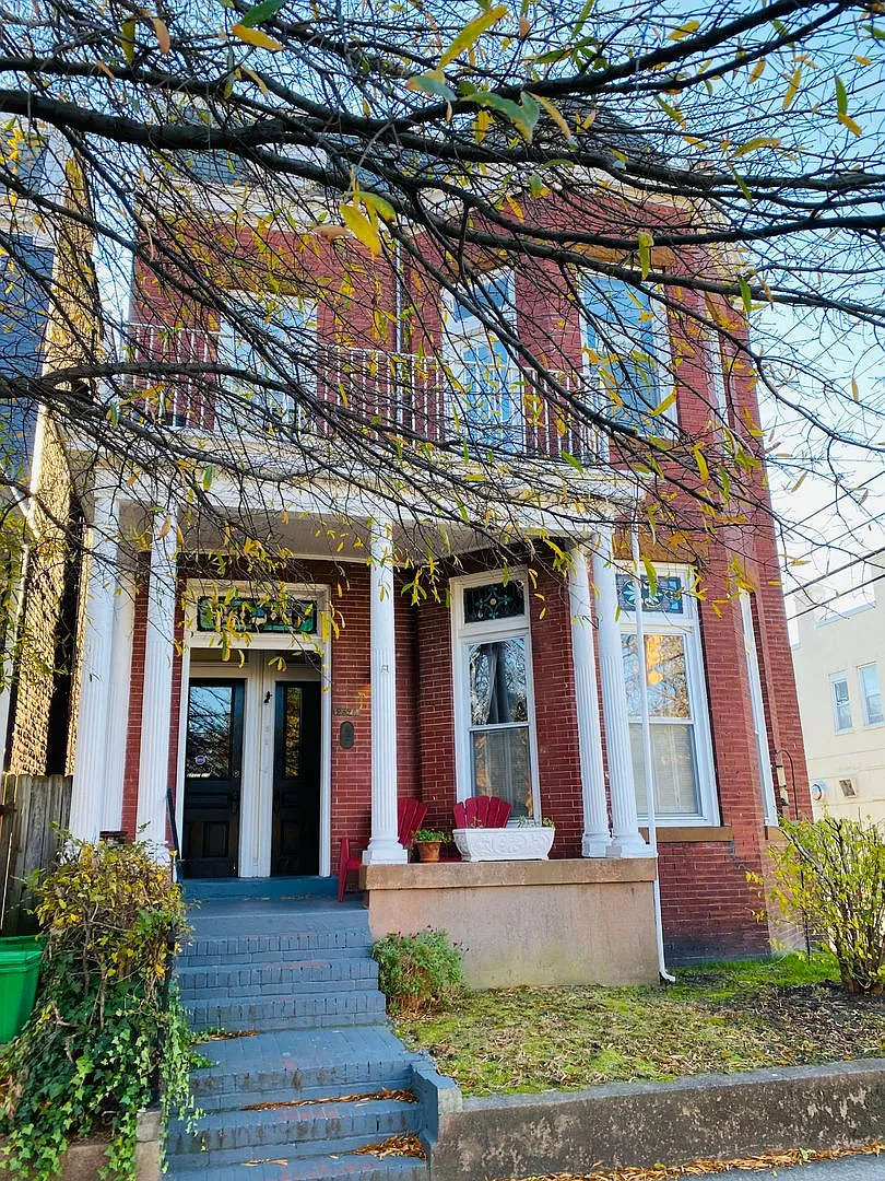 2525 Park Avenue — Photo 2