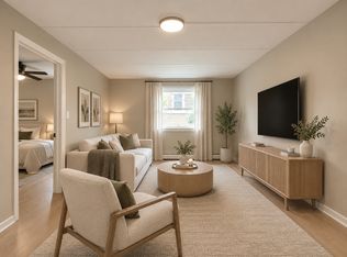419 Westmore Meyers Rd APT 1, Lombard, IL 60148