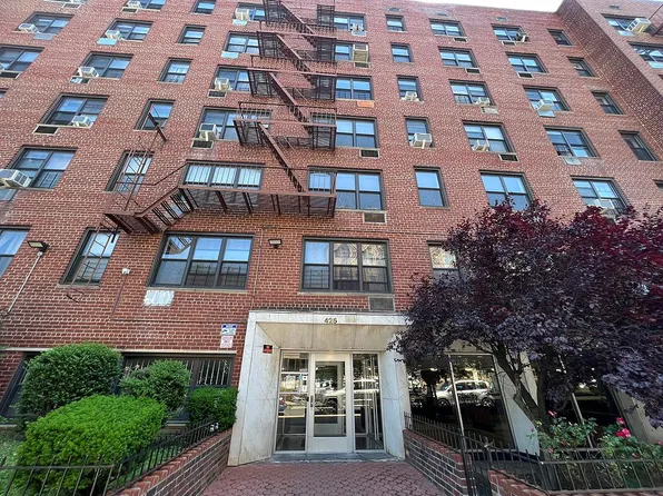 411 E 26th St #7M, Brooklyn, NY 11226