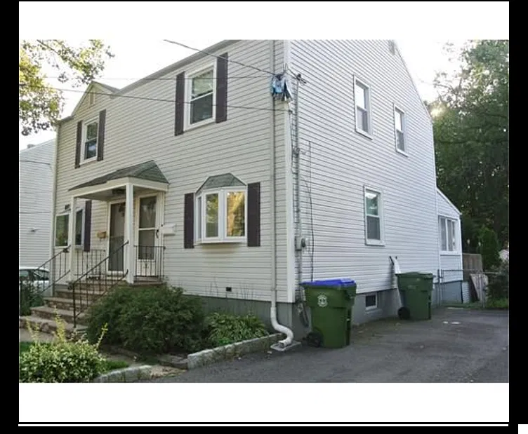 2 bed, 1200 sqft, $2,495 — Photo 3