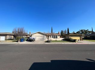 2412 Annhurst Ave, Turlock, CA 95382