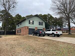 4th image of 1410 Shalimar Cir
