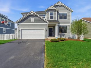 247 Carole St, Sugar Grove, IL 60554