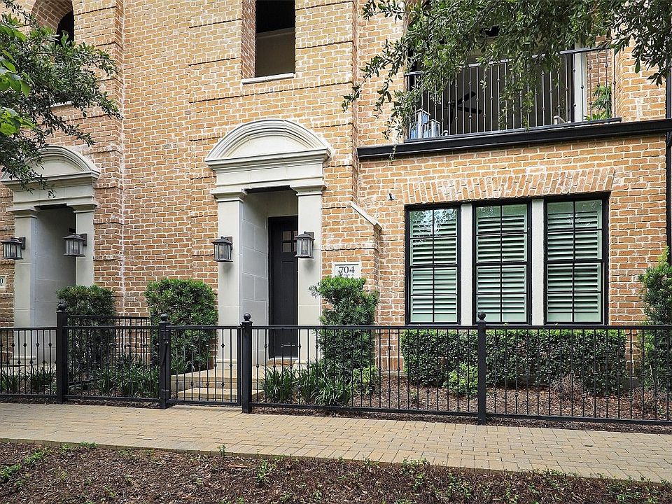 1st image of 704 Sid Rich Dr