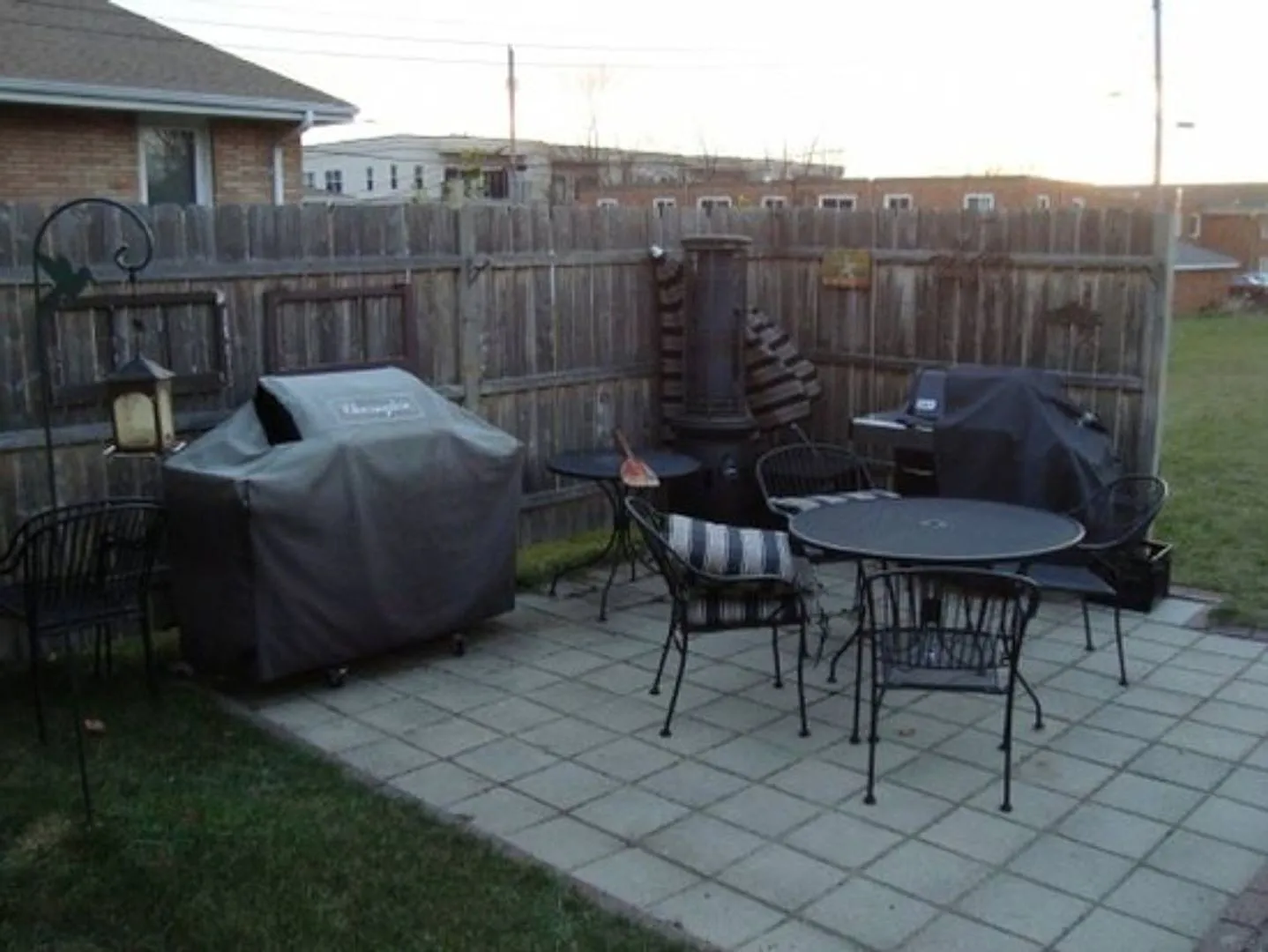 Hopkins Townhome for Rent — Photo 2