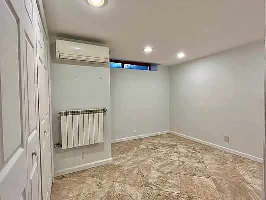 Rented by Brown Harris Stevens | media 76