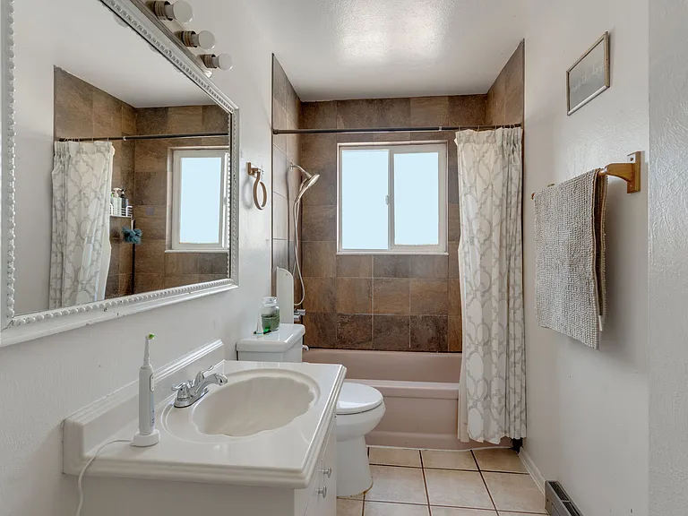 4309 Edwinstowe Ave — Photo 6