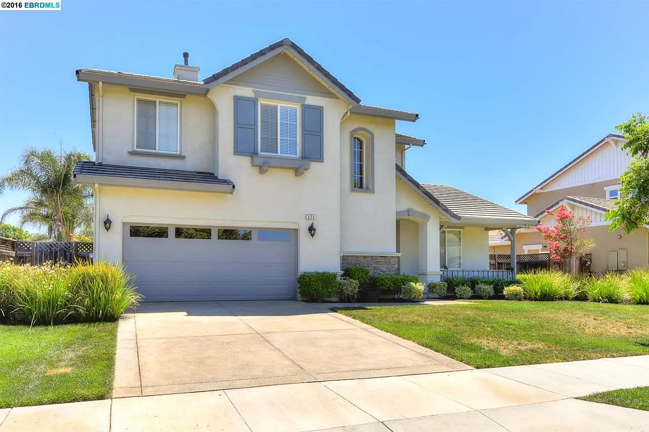 526 Vivian St photo 1