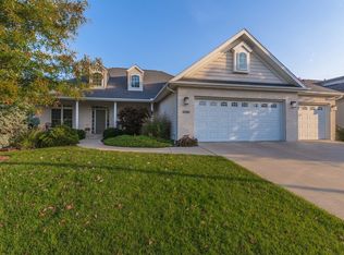 3706 Helen Dr, Bloomington, IL
