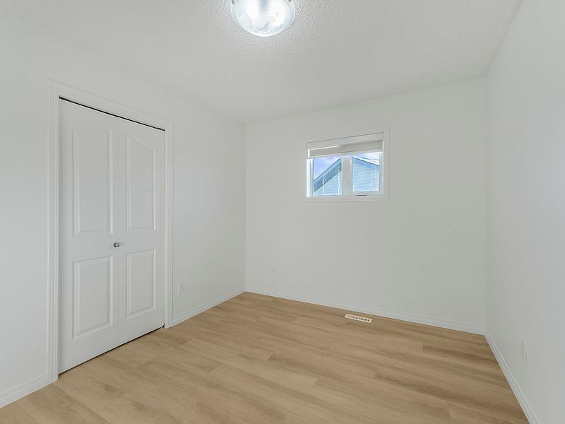 Edmonton House for rent - 4 Bedrooms — photo 26
