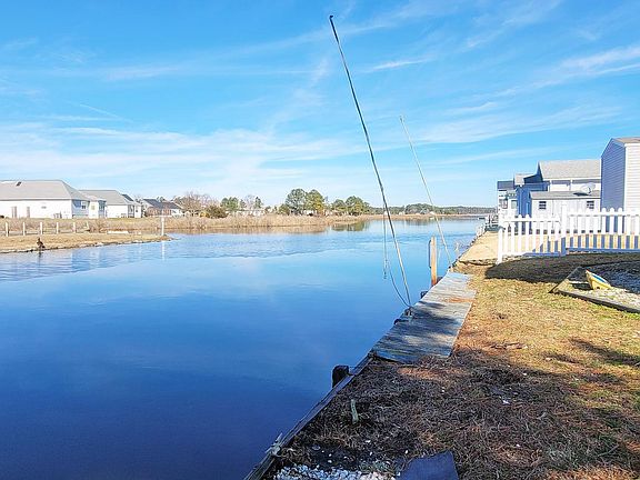 2nd image of 36921 Pintail Dr